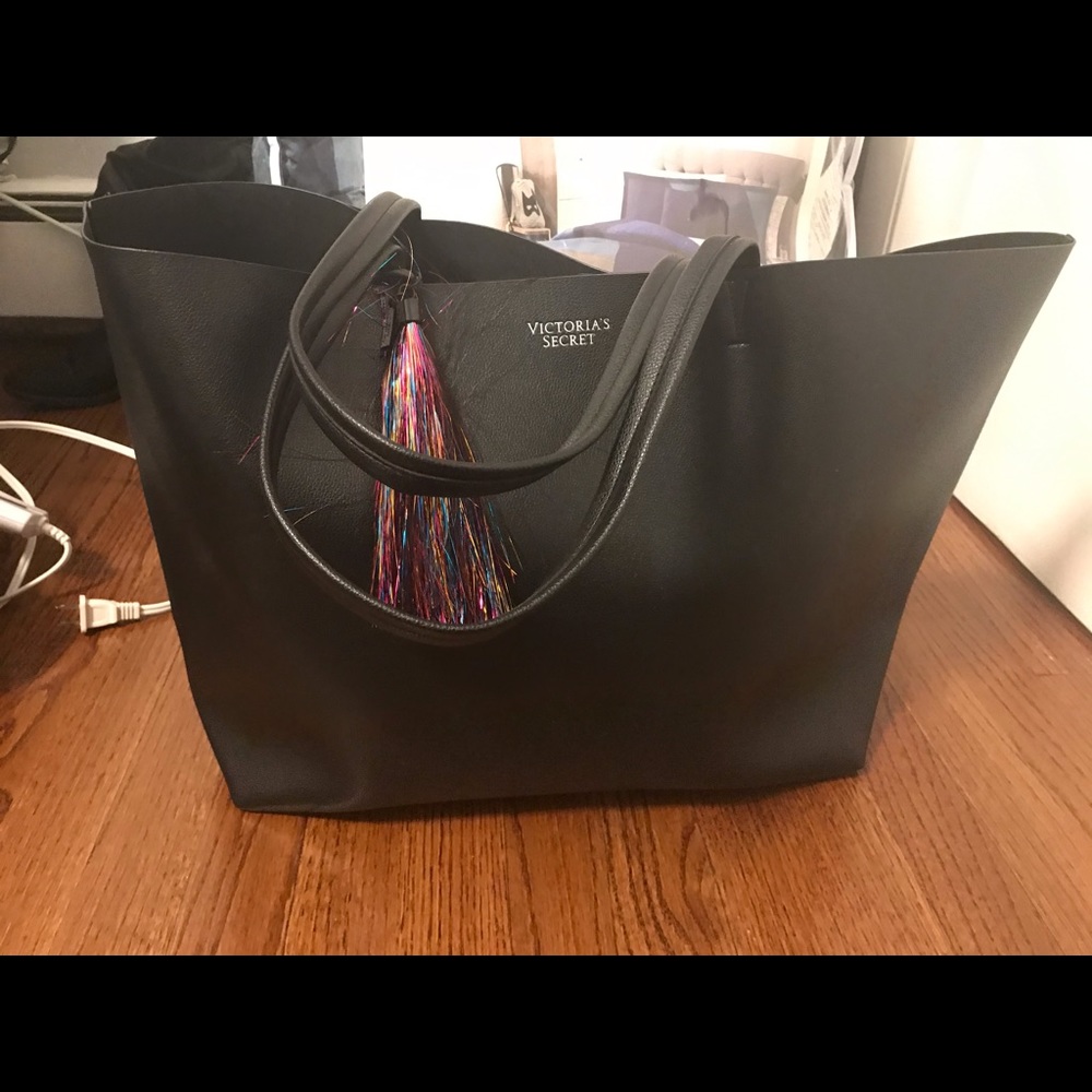 Victoria’s Secret Tote bag